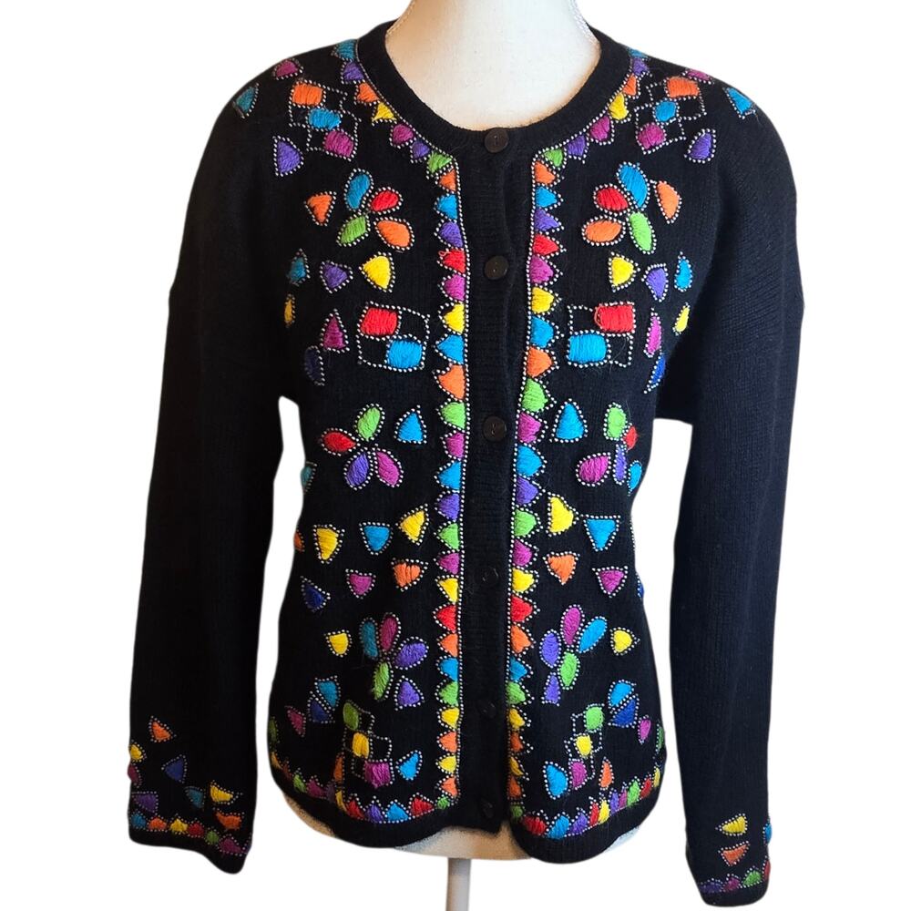 VTG Kitty Hawk Vivian Wang Embroidered Wool Angora Sweater Medium Quirky Grandma